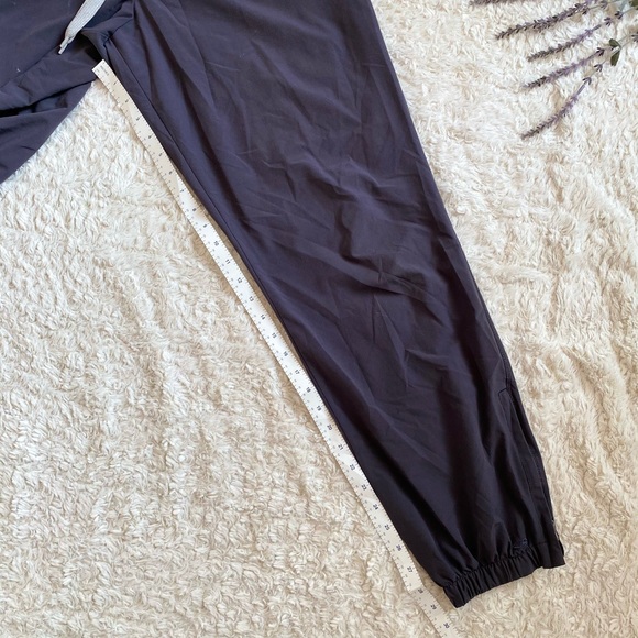 Champion “Dri-fit” sweat/waterproof zip-up grey joggers - Picture 3 of 6